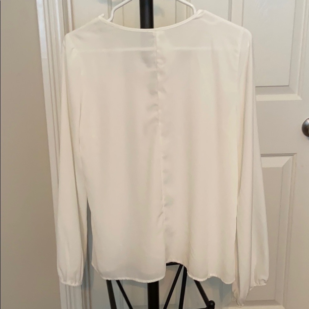 WHITE TOP - Picture 4 of 4